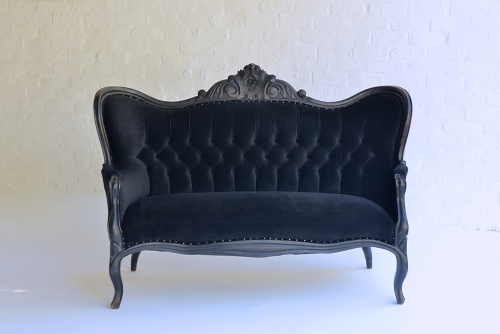 044 Couch - Black Ornate